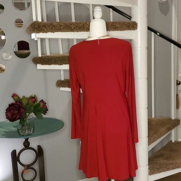 💚🥂HP🥂💚 Neiman Marcus Dress - Picture 3 of 8